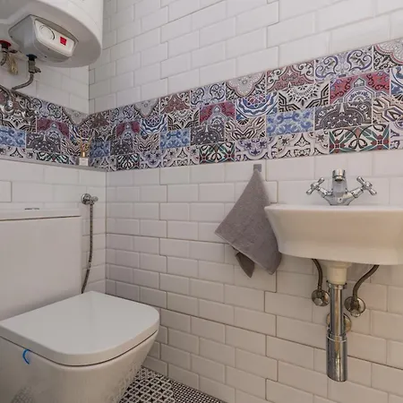 Foodie 2br близо до центъра Apartmán