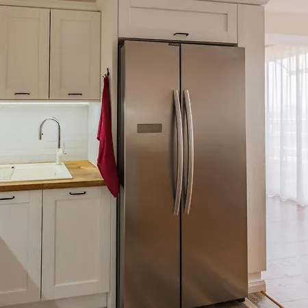 Апартамент Foodie 2br близо до центъра Варна